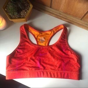Nike sports bra size Large